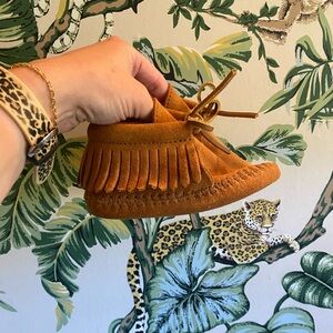 Classic fringe soft sole boot